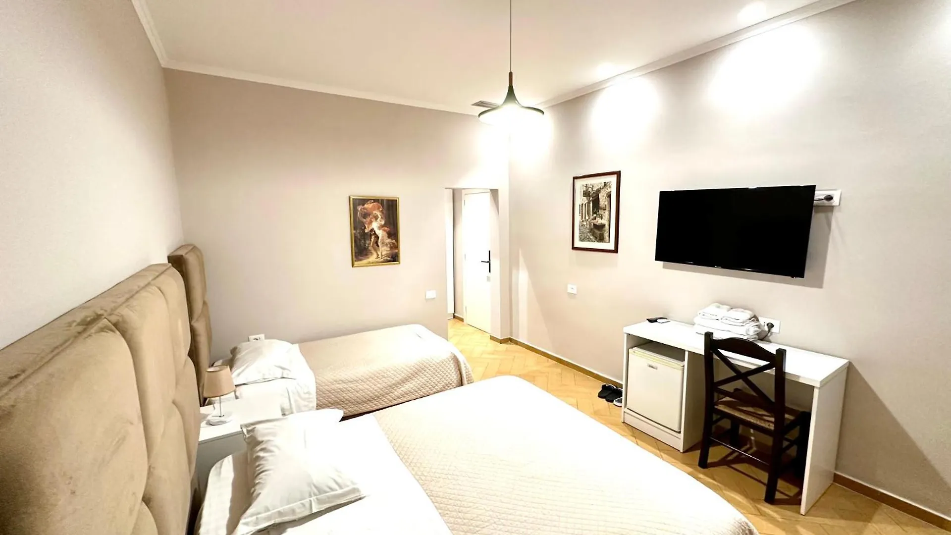 Hotel Nobel Center Tirana Albânia